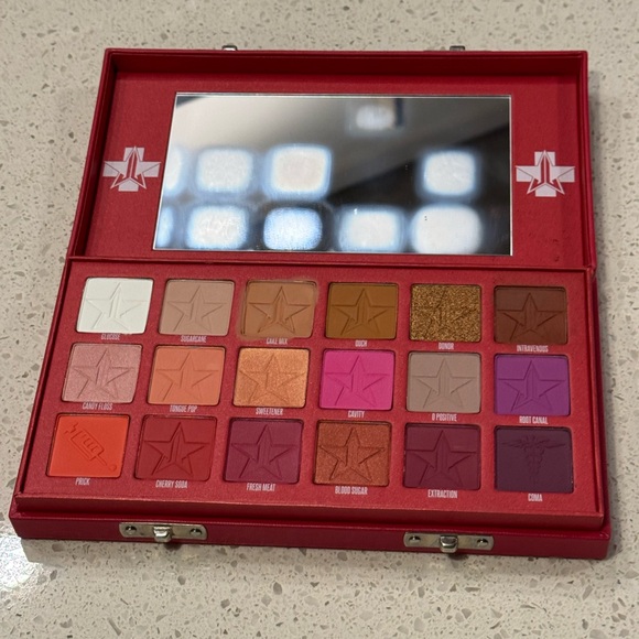*NEW* Jeffree Star Blood Sugar Palette brand new Makeup Sale Eyeshadow - Picture 2 of 16